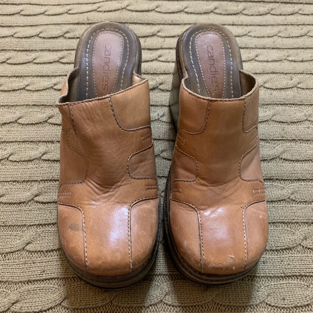 Candie’s platform clogs